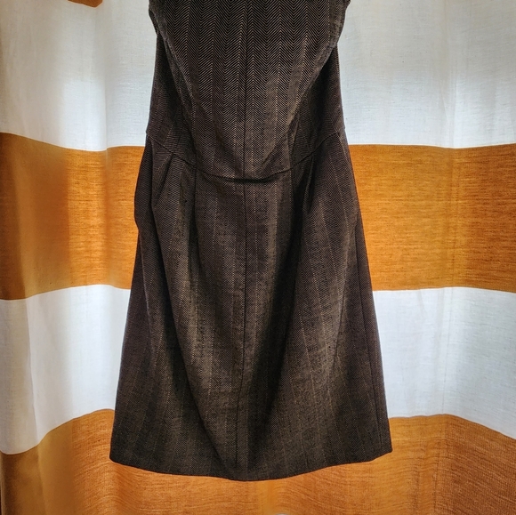 Express Design Studio Size 8 halterdress - Picture 3 of 9